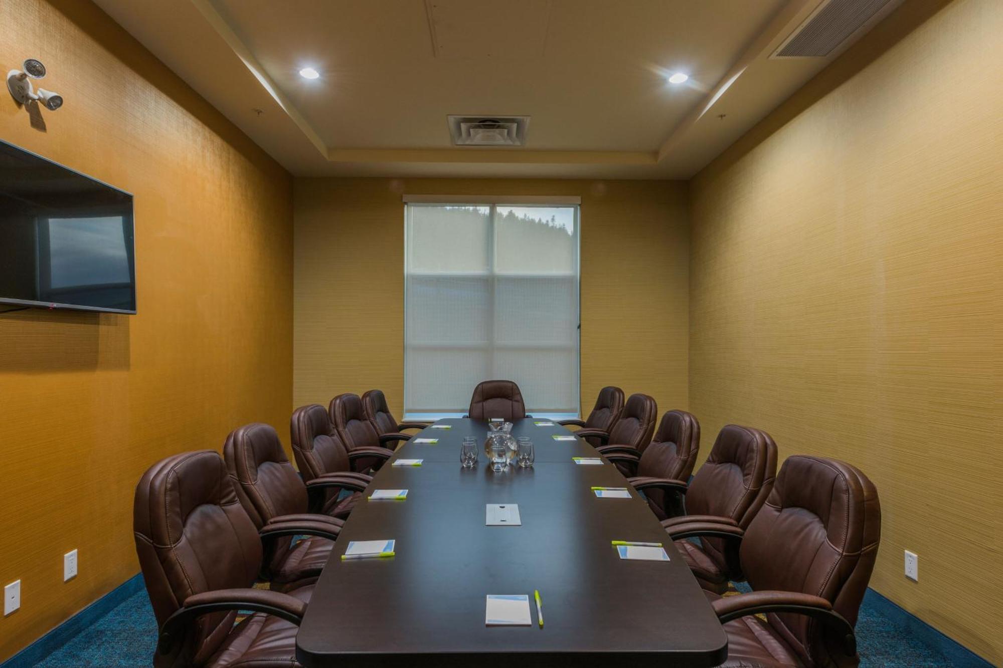 Fairfield Inn & Suites By Marriott Kamloops Esterno foto