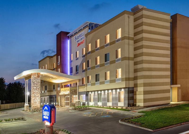 Fairfield Inn & Suites By Marriott Kamloops Esterno foto