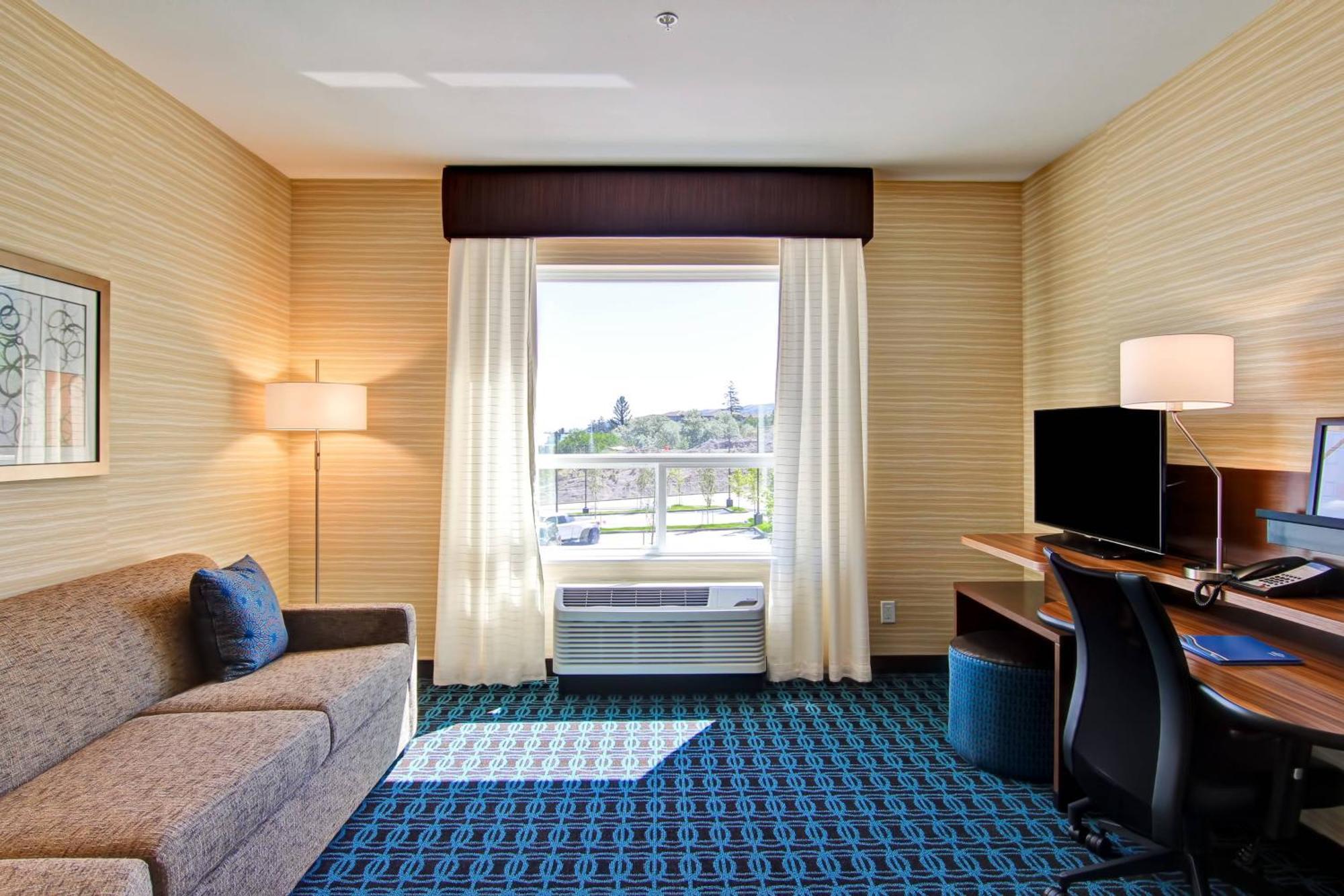 Fairfield Inn & Suites By Marriott Kamloops Esterno foto