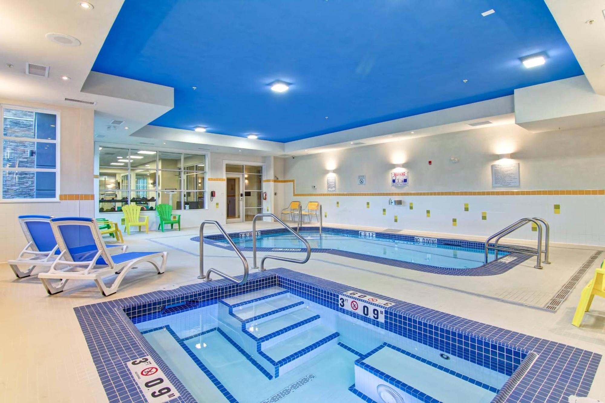 Fairfield Inn & Suites By Marriott Kamloops Esterno foto