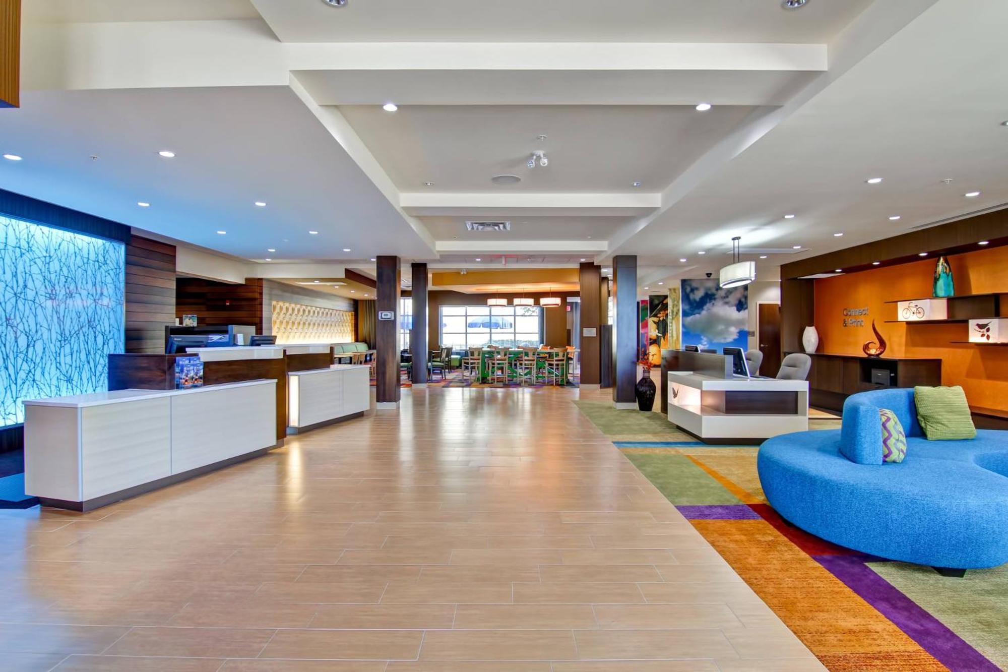 Fairfield Inn & Suites By Marriott Kamloops Esterno foto