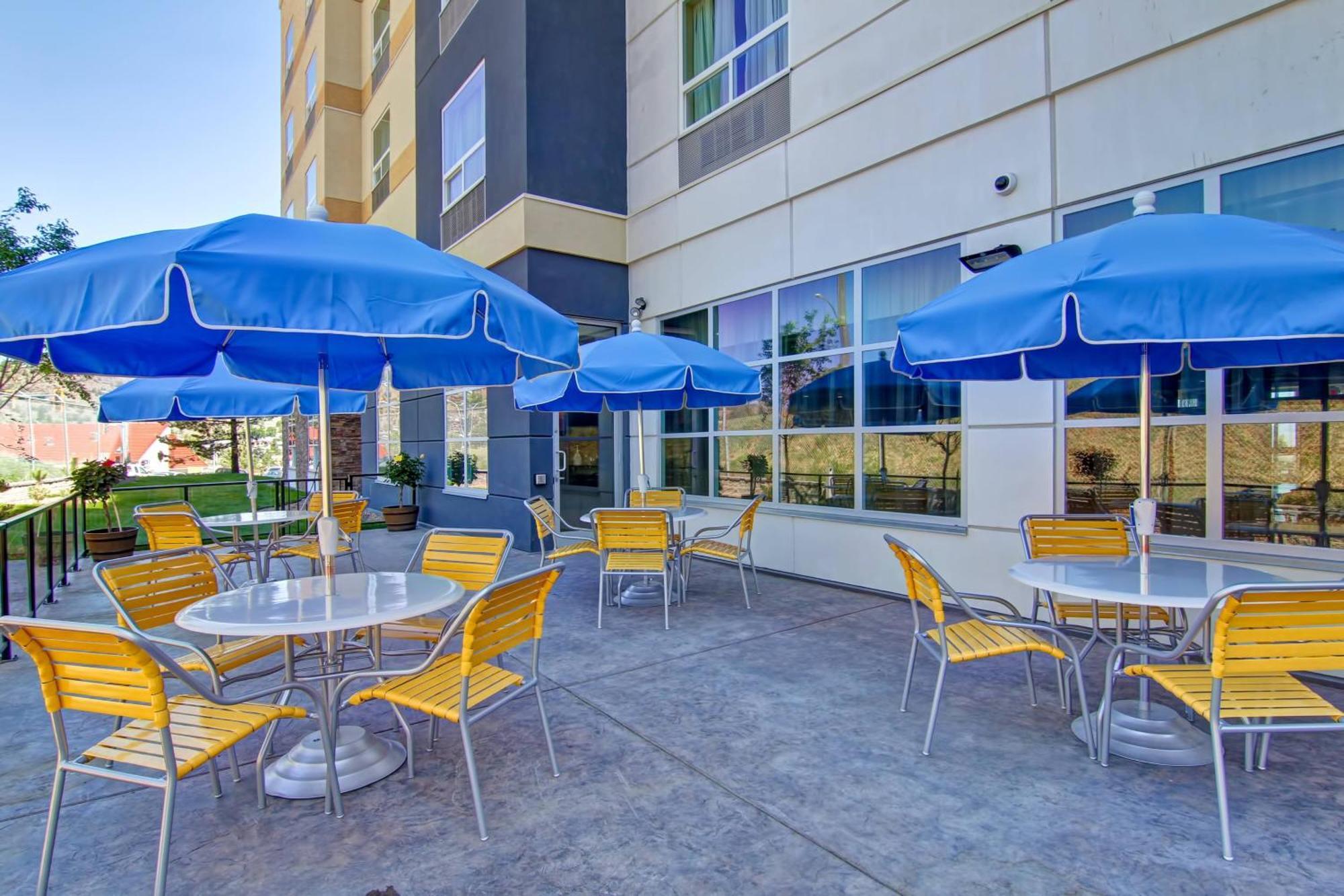 Fairfield Inn & Suites By Marriott Kamloops Esterno foto