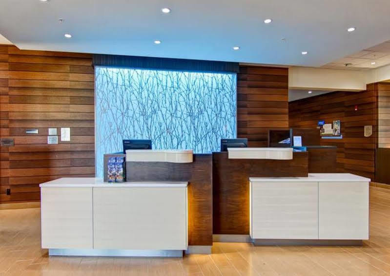 Fairfield Inn & Suites By Marriott Kamloops Esterno foto