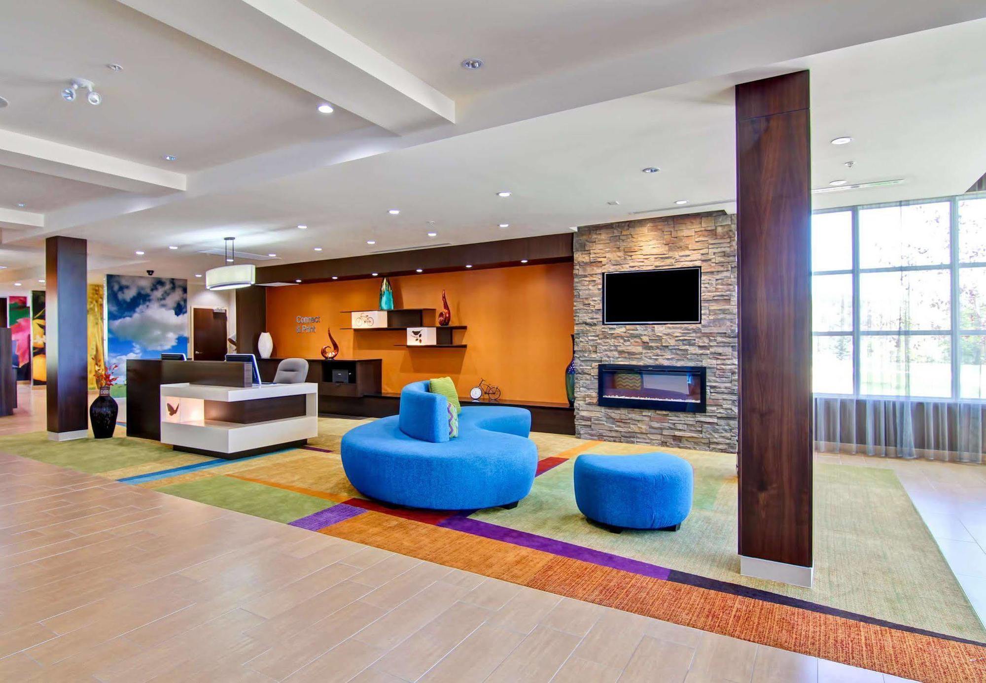 Fairfield Inn & Suites By Marriott Kamloops Esterno foto